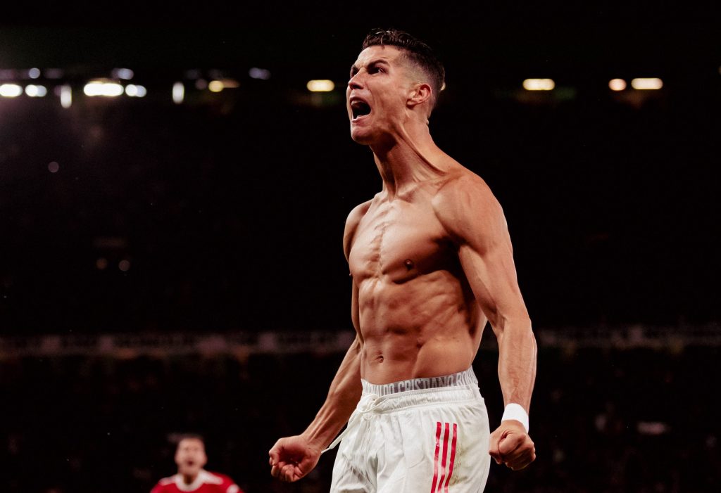 ¡Siempre Mr. Champions! CR7 le da la victoria al Man U, el Barca huele a Europa League. Concluye la jornada&nbsp;2.