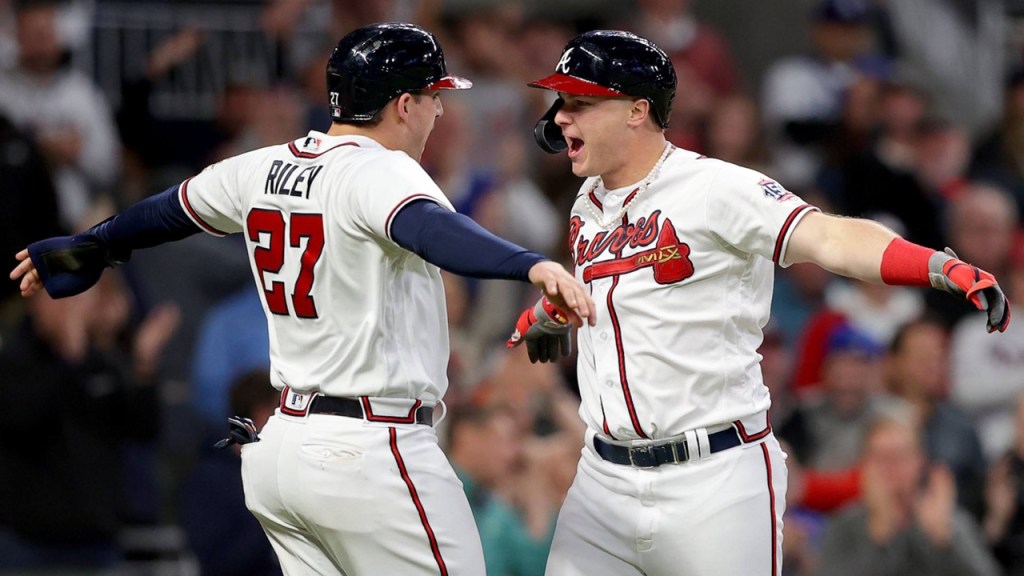 Los Bravos ponen a los Dodgers contra la&nbsp;lona