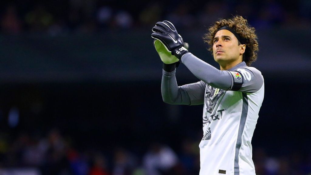 Guillermo Ochoa regresaría a jugar a&nbsp;Europa