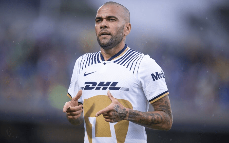 Trasladan a Dani Alves por&nbsp;seguridad