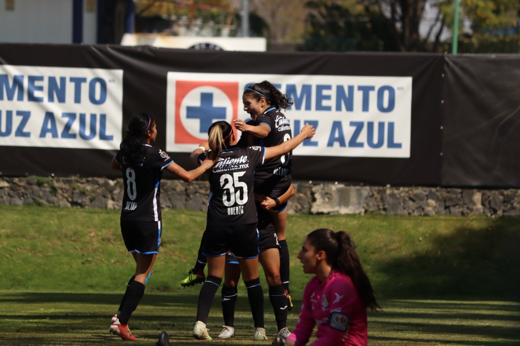 Cruz Azul Femenil se impone en&nbsp;casa